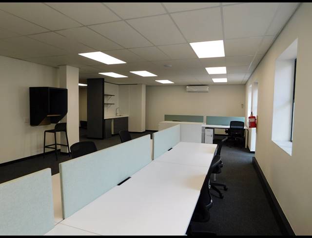 138M² OFFICE TO LET IN HYDE PARK